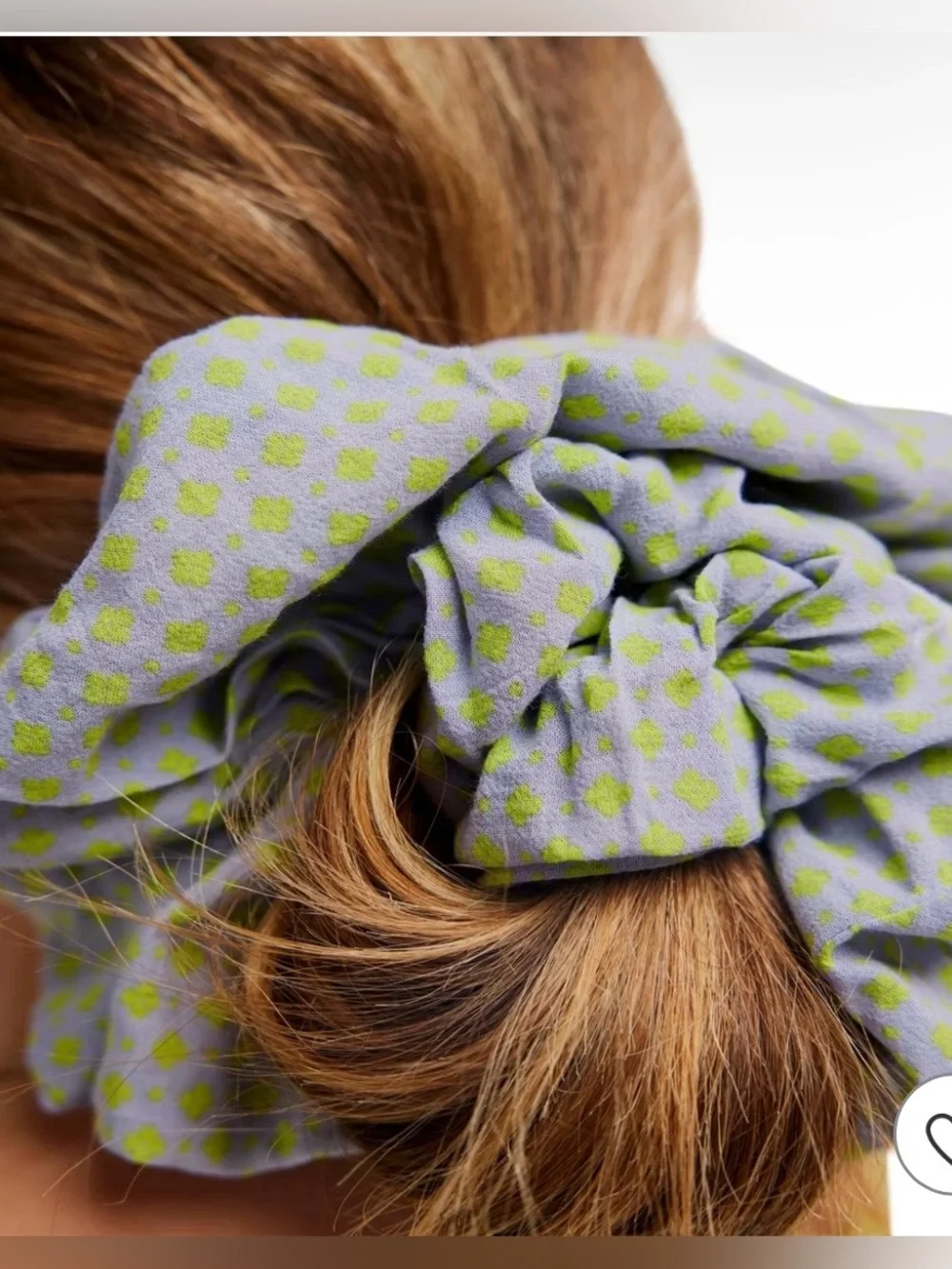 FP Jumbo Scrunchie
